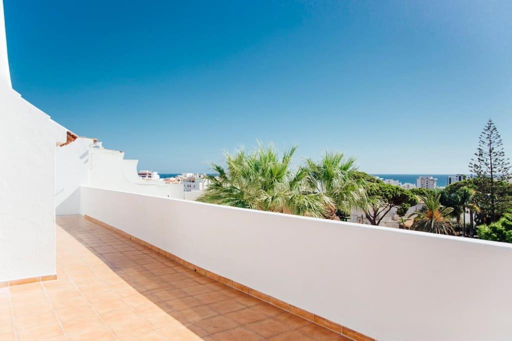 Penthouse S.Jorge Seaview T4 Daire Quarteira Dış mekan fotoğraf