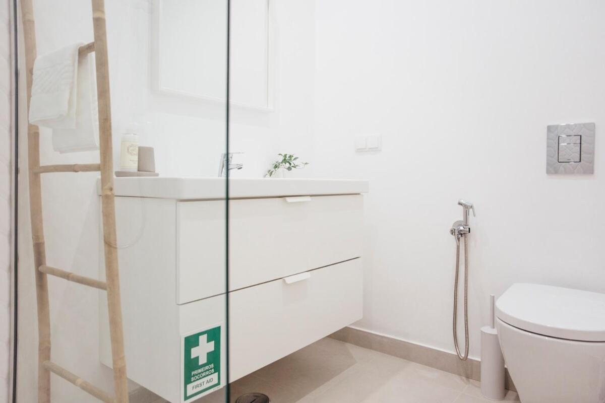 Penthouse S.Jorge Seaview T4 Daire Quarteira Dış mekan fotoğraf