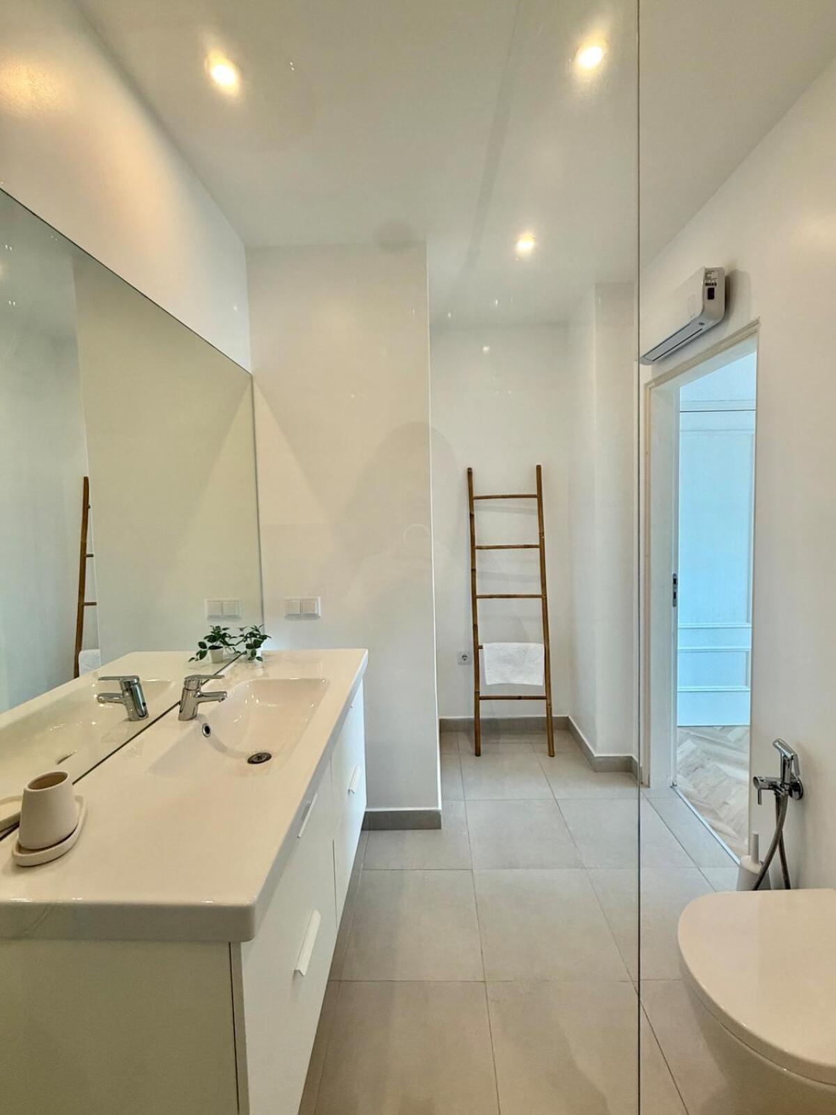 Penthouse S.Jorge Seaview T4 Daire Quarteira Dış mekan fotoğraf